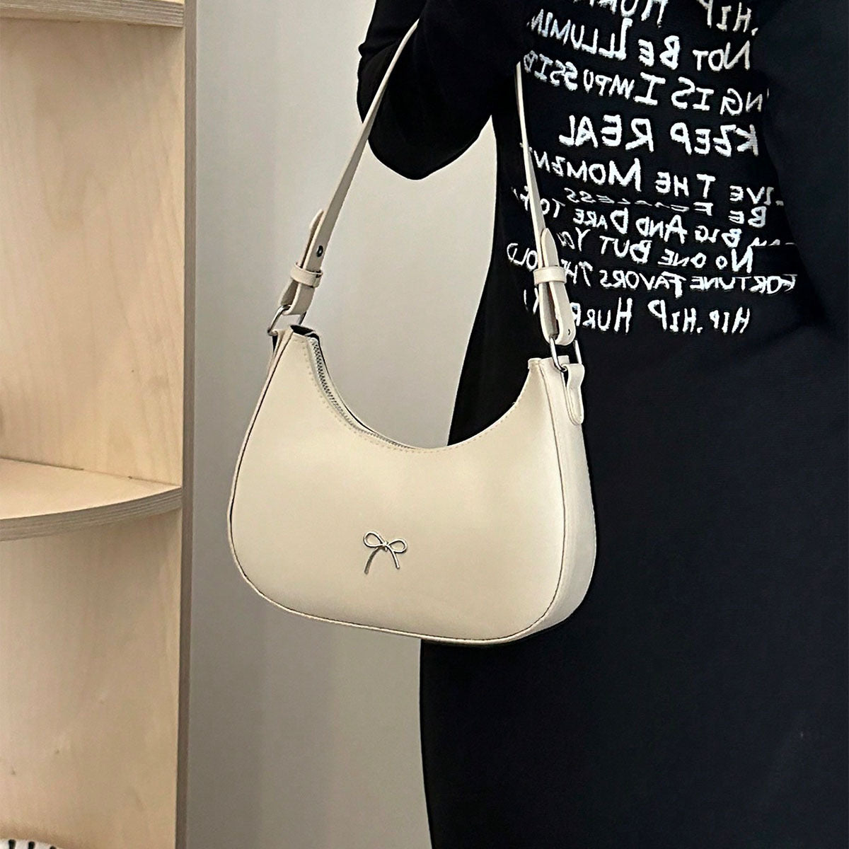 Stylish Shoulder Bag Stylish Black Women's Shoulder Bag | Sleek Crescent Design, Adjustable Strap, Metallic Accents, Perfect for Work, Casual Outings, and Holiday Gifts, Daily Shoulder Bag, Versatile Fashion