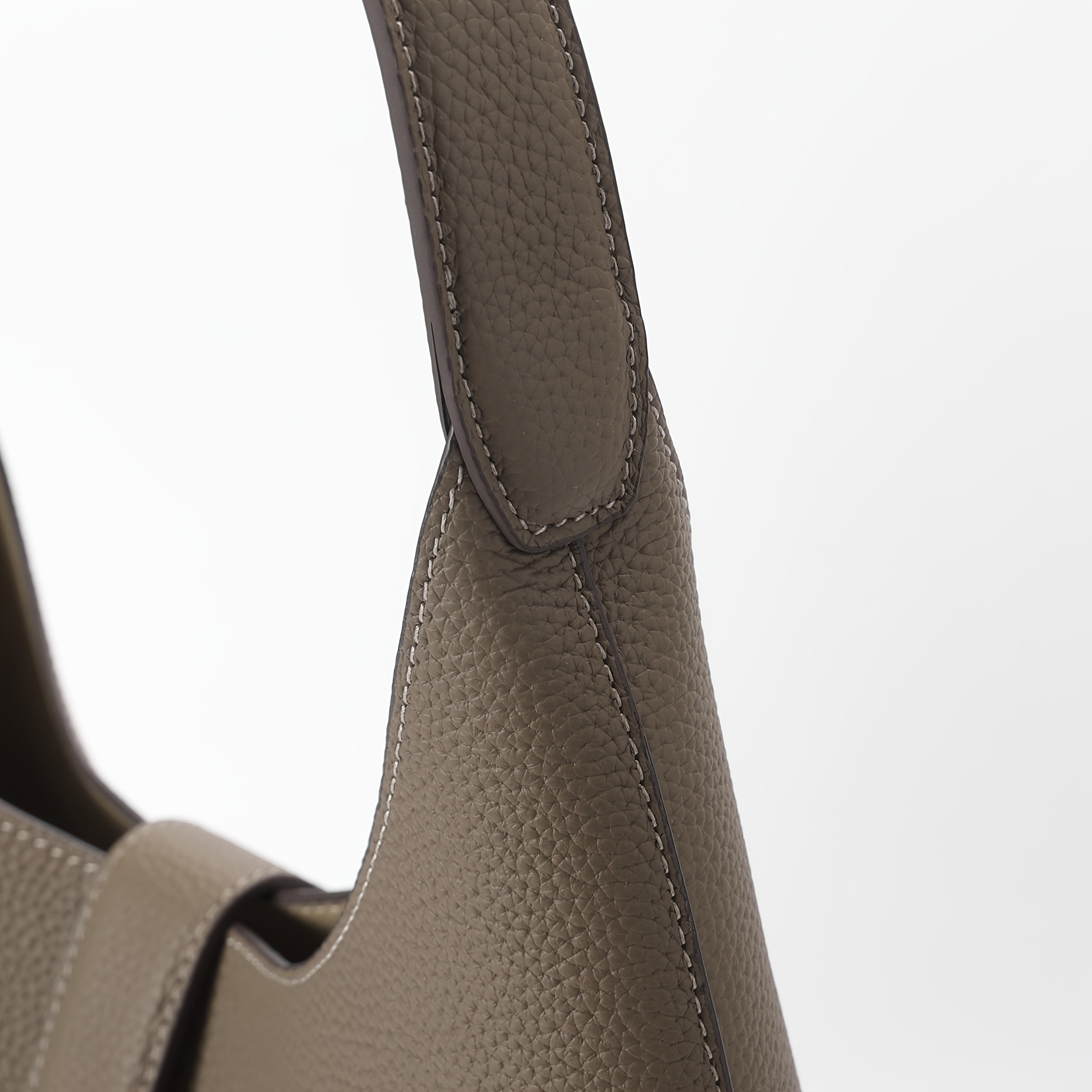 Sadi Black Leather Tote Bag with Buckle Closure - Durable, Versatile Shoulder & Crossbody Bag for Women, Everyday Tote Bag|Minimalist Design|Sturdy Handles