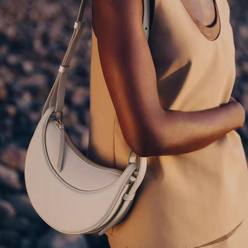 Unisex -2025 Niche Design Shoulder Crossbody Bag Women'S Crocodile Pattern Crescent Moon Bag Genuine Leather Underarm Bag Saddle Bag