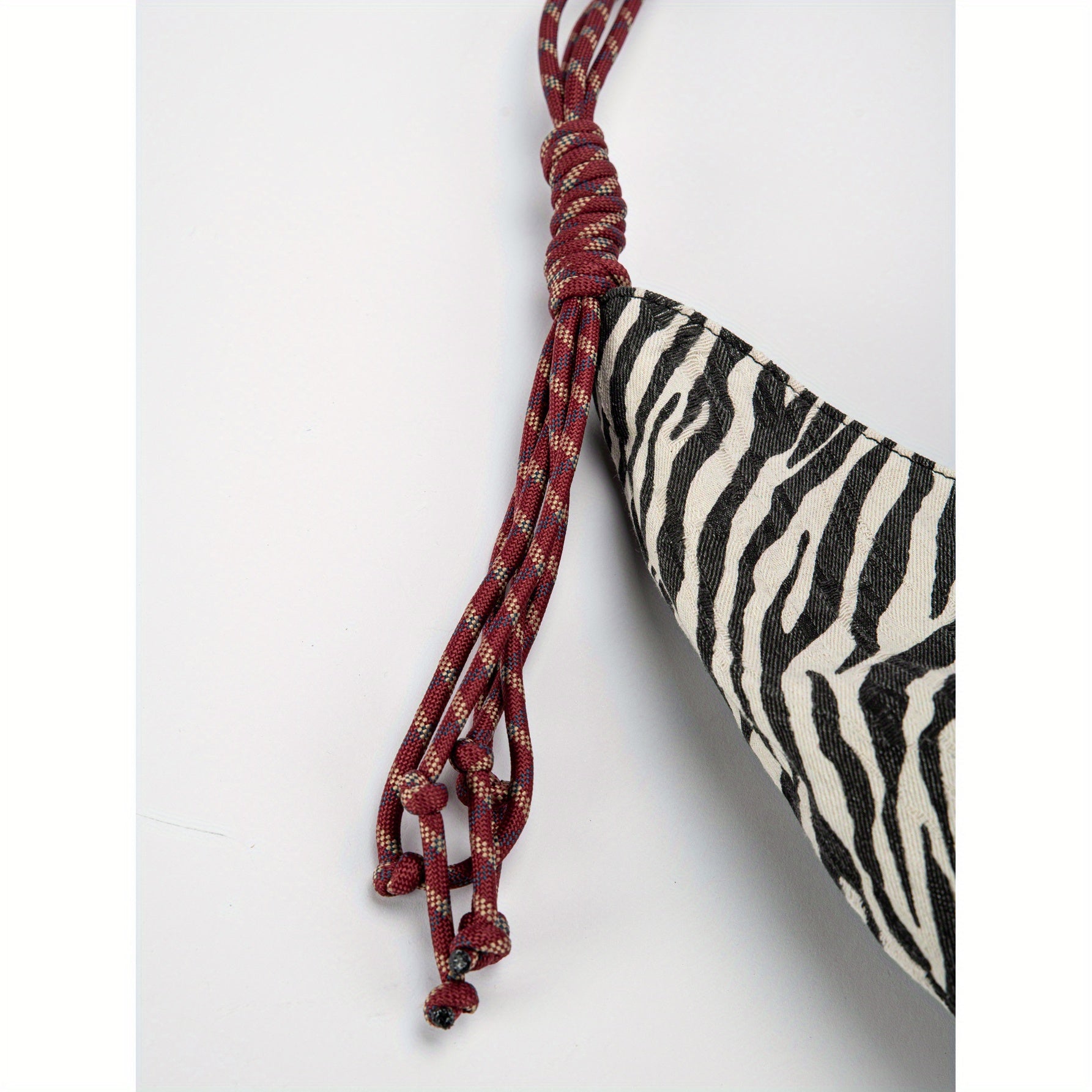 Customizable Retro Zebra Print Crescent Crossbody Bag - Durable Polyester Single Shoulder Tote with Kiss Lock Closure & Wrist Strap, Machine Washable - Perfect for Commuting, Birthdays, Mother's Day Gifts (Black), Best for Christmas