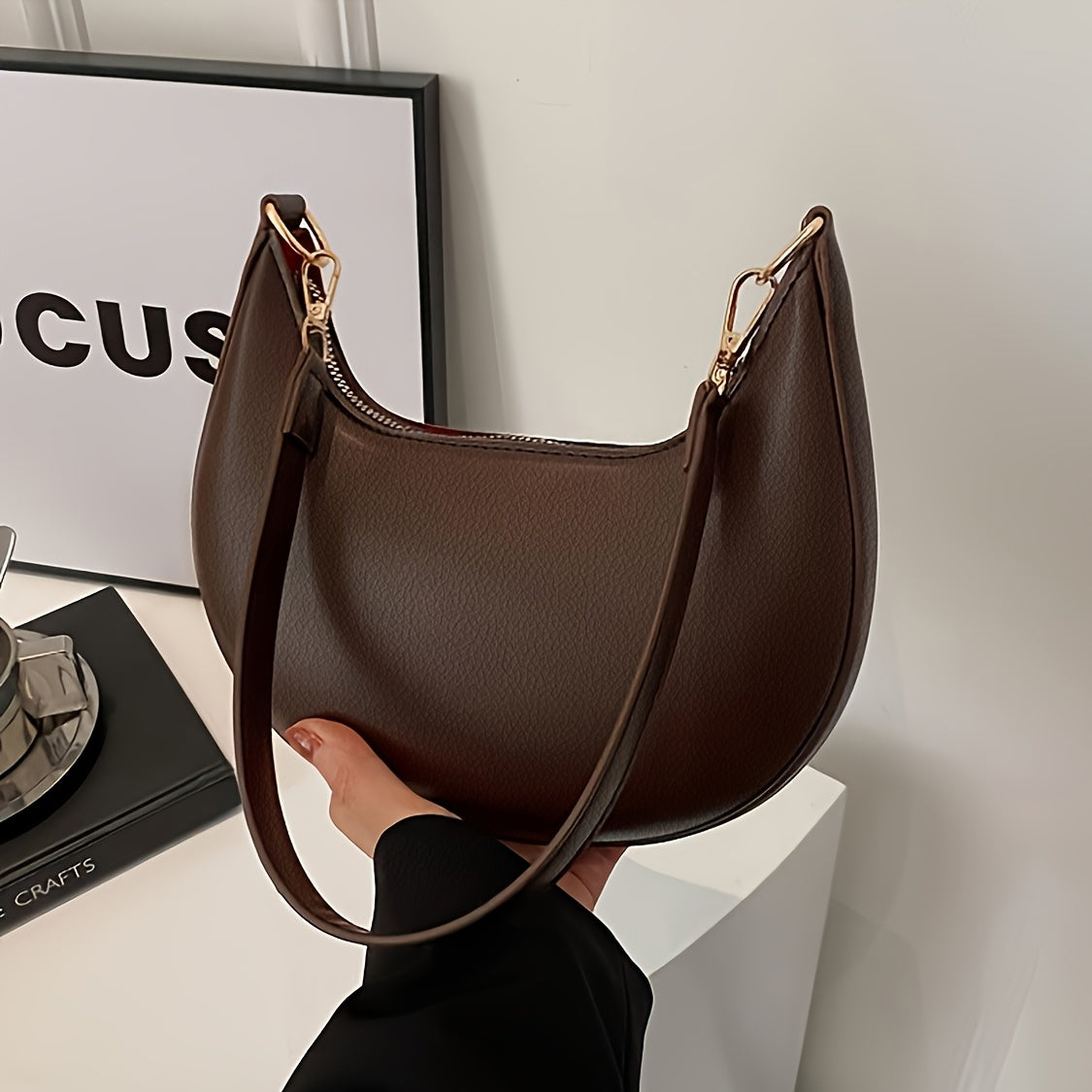 1pc Luxury Crossbody Bag Luxury Women's 1pc Crescent Crossbody Bag | Detachable Adjustable Strap, Magnetic Closure, Golden-Tone Hardware | Coffee Brown\u002FWhite\u002FRed\u002FBlack, Polyester Lined Interior